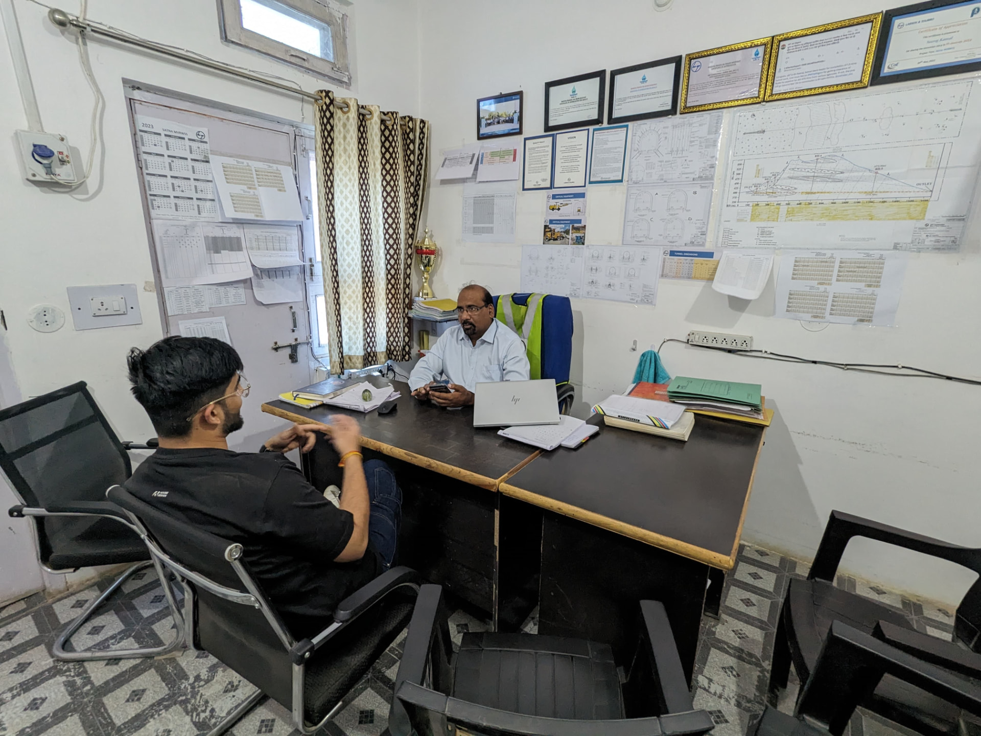 The documented pilot and scaling proposal were discussed with project-site management.